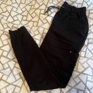 Jaanuu tall scrub pants